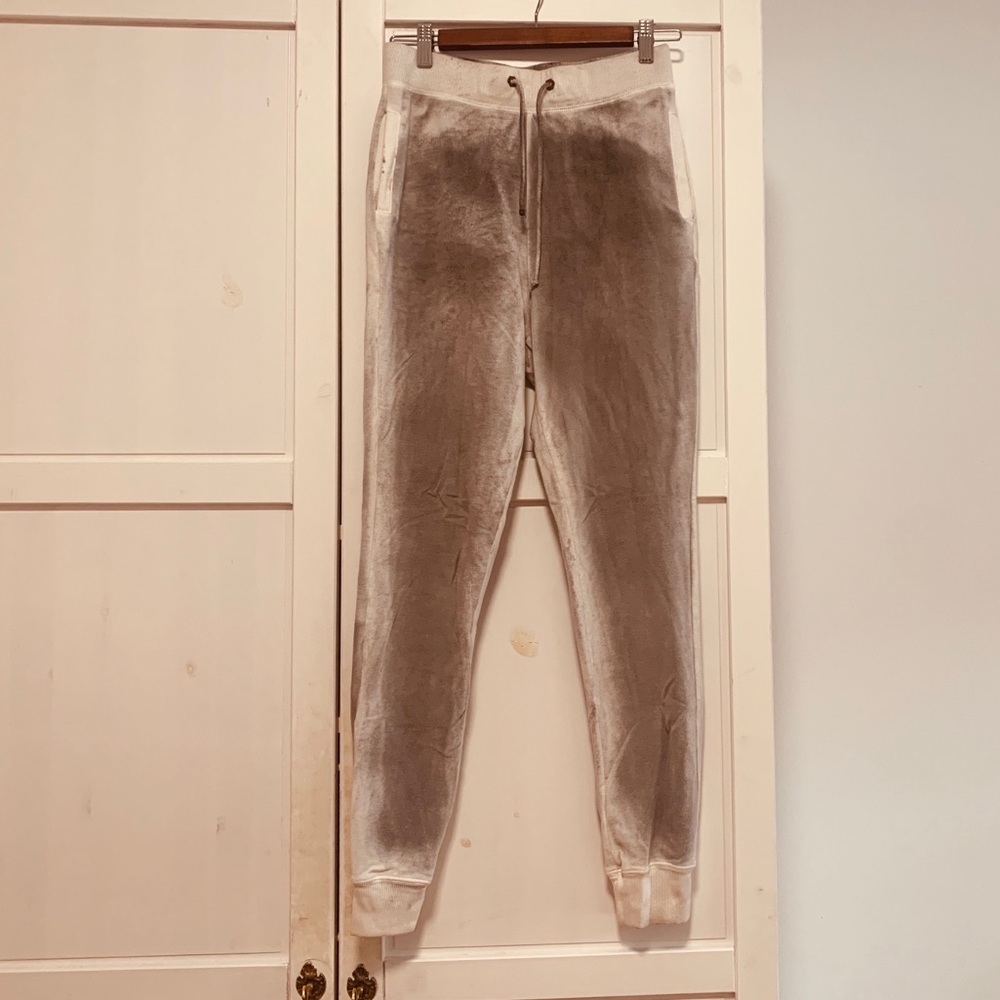 Comfy ombré gray drawstring joggers